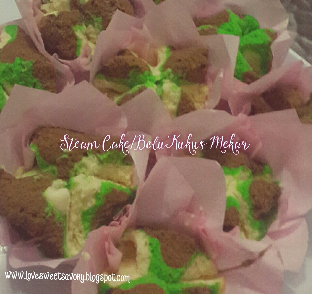 Steam Cake #lovesweetsavory #shawncakery for recipe : lovesweetsavory.blogspot.com