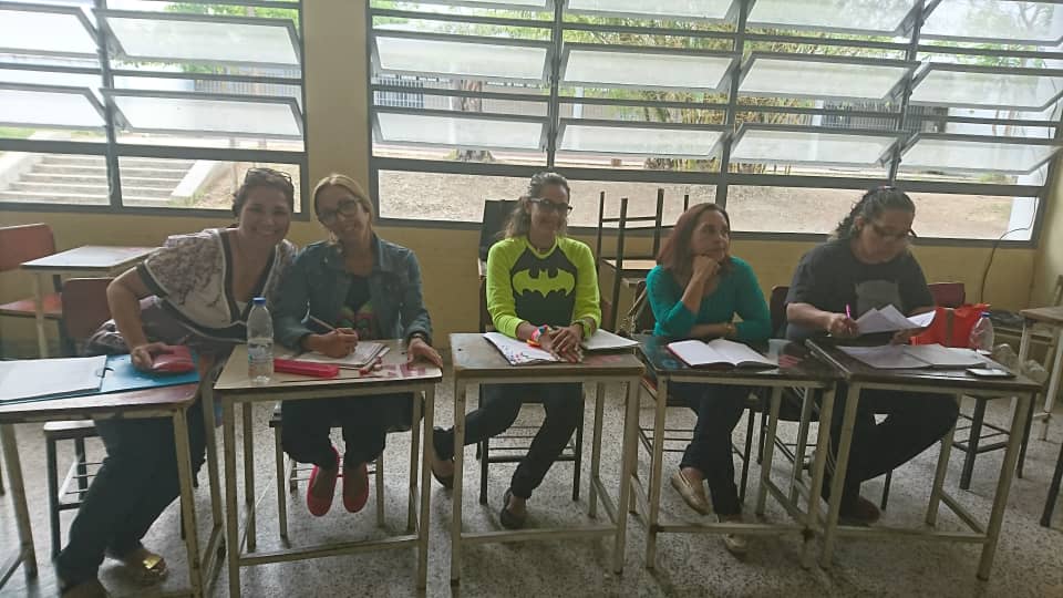 MelysGarcia's tweet photo. #16Jun | 📣 Continúa el PNF de Educación Inicial. Municipio Sucre. Haremos de #Miranda una potencia Educativa ⏩ #RenovaciónDeFuturo .@NicolasMaduro @JauaMiranda @HectoRodriguez @RosangelaOrozco @ggastello @gtorodelara @eugeniapinero @MPPEDUCACION @maestratuitera https://t.co/IbWV7RU8NO