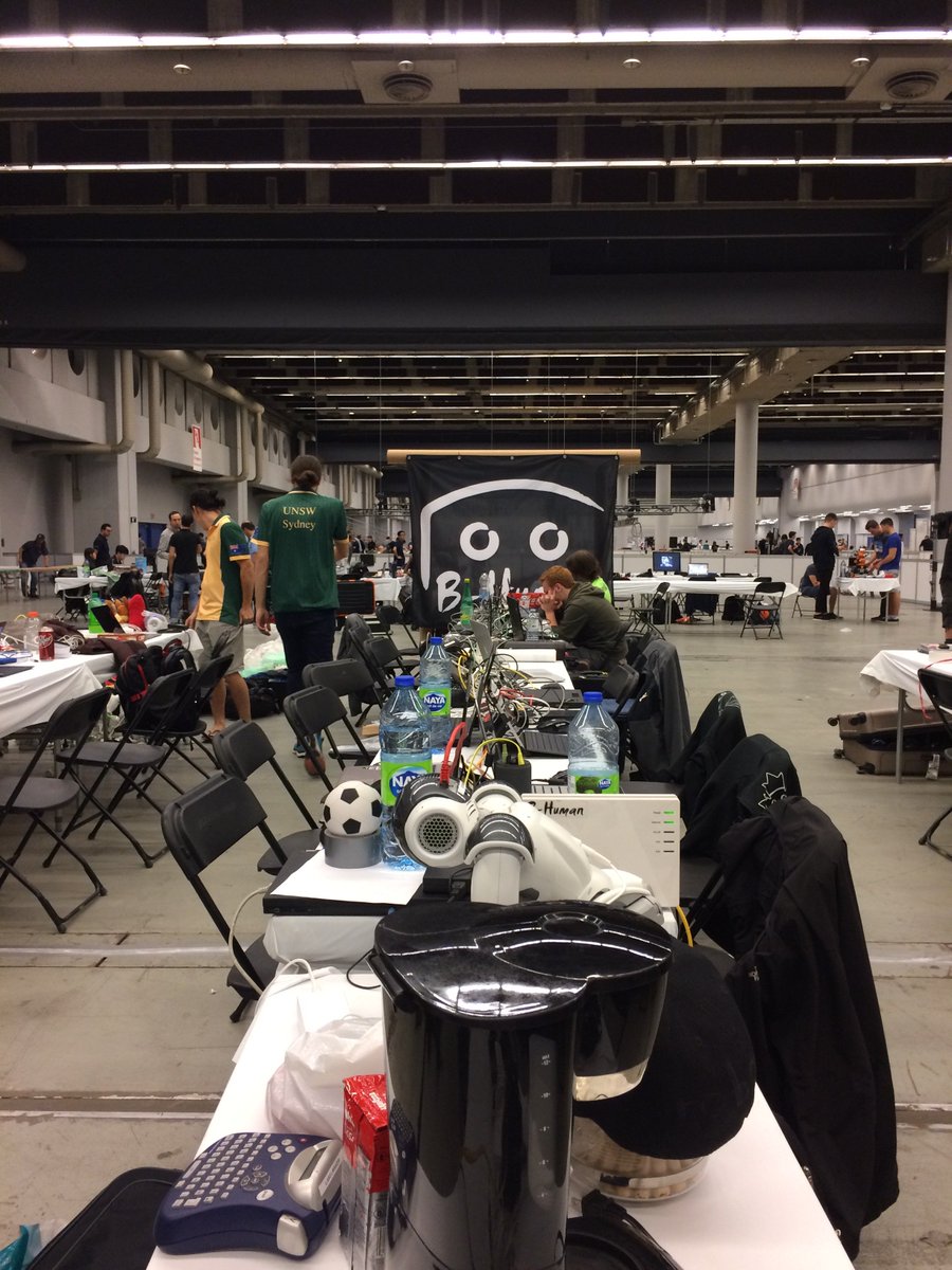 pennybhuman's tweet photo. Team B-Human arrives at RoboCup 2018 in Montréal, Canada!
#RoboCup2018
#Montréal
#TeamArea https://t.co/x5or5pBMcP