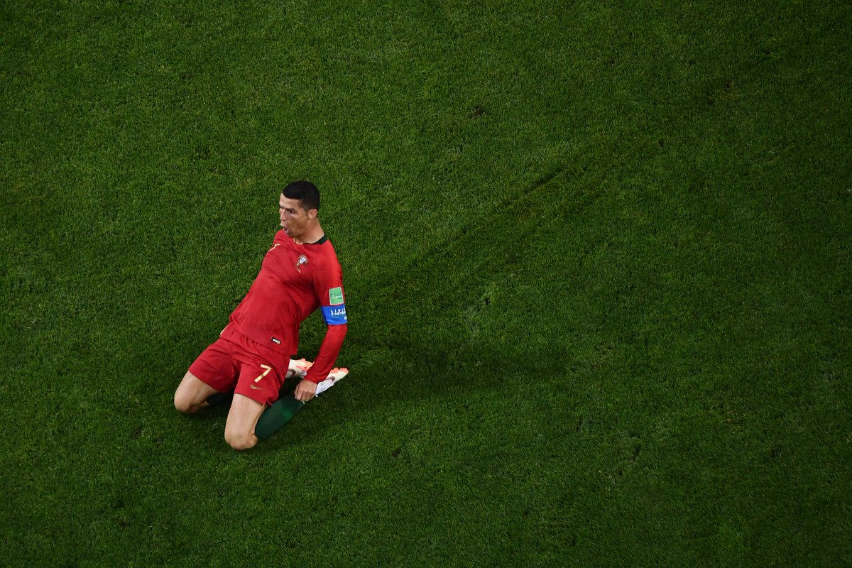 7 - Lionel Messi (11) attempted seven shots more than Cristiano Ronaldo (4) on the opening matchday of the 2018 World Cup, but the Portuguese forward scored three goals compared to Messi's none. Rivals.

#ARGISL #ARG #POR #WorldCup