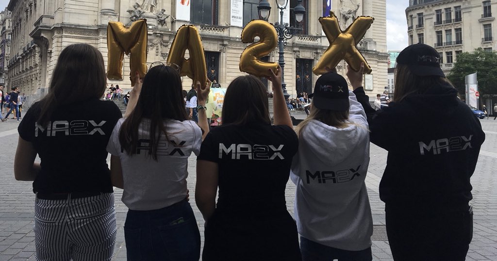 LeaDequaye's tweet photo. @Ma2x ♥️👇🏻#Maxmyzer https://t.co/rUM0d5q9kA