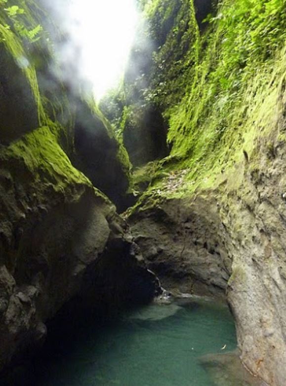 N°16: Les gorges de la falaise, un autre incontournable