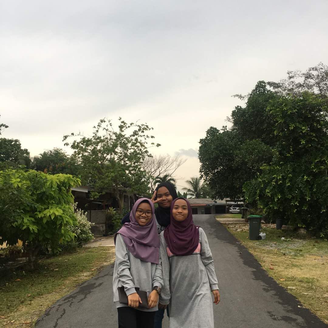 razansyifa's tweet photo. Grey😘🎈 https://t.co/h63poC3GMq