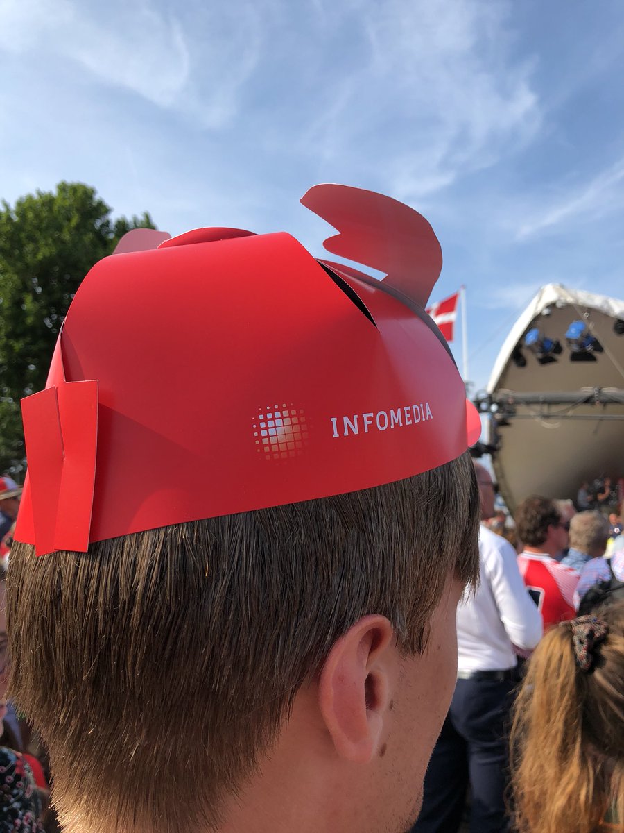 Og tak til Infomedia for at gøre alle ti centimeter højere... #fmdk #fmdk18