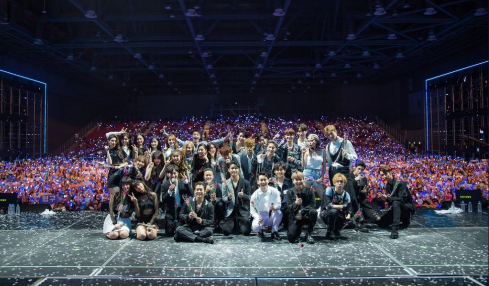 velveteenluver's tweet image. WE LOVE A FAMILY 

 #UNITED_CUBE #CubeEnt #JoKwon #Hyuna #BTOB #CLC #Pentagon #GIdle #Seonho #LaiGuanlin