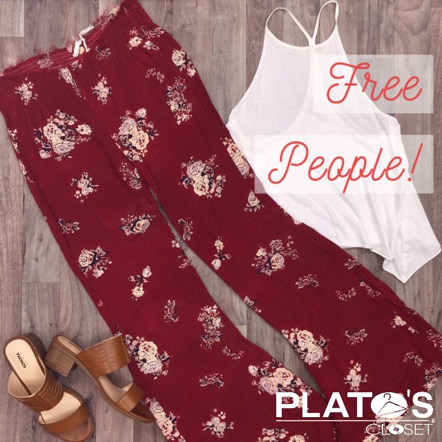 PlatosClosetRH's tweet image. We ❤️ free people! Find your unique pieces for far less than retail! Tank size XS $3
Pants size XS $16, Shoes size 8 $8 #freepeople #unique #flowypants #tanktops #gentlyused #recyclestyle #cashforclothes