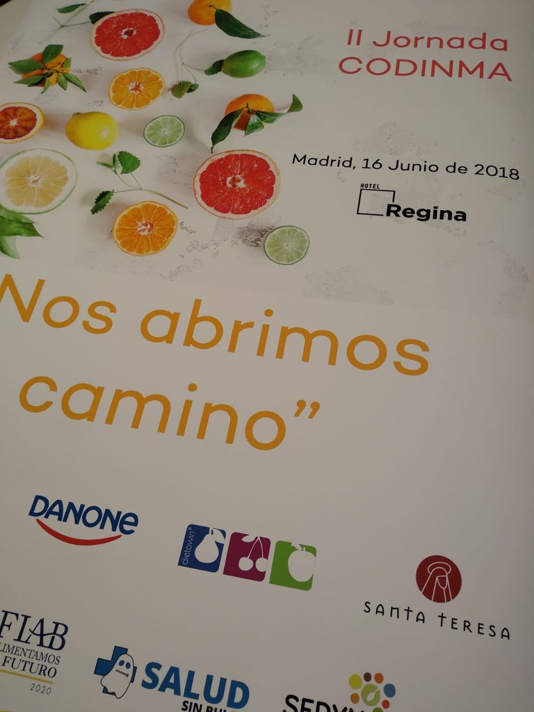 Codinma_DN's tweet photo. @Santa_Teresa otro año más presente en nuestro evento anual. Esta vez nos trae su nuevo salmorejo con quinoa para todos los asistentes. ¡Gracias! #IIJCODINMA https://t.co/ingJ4gBRT3