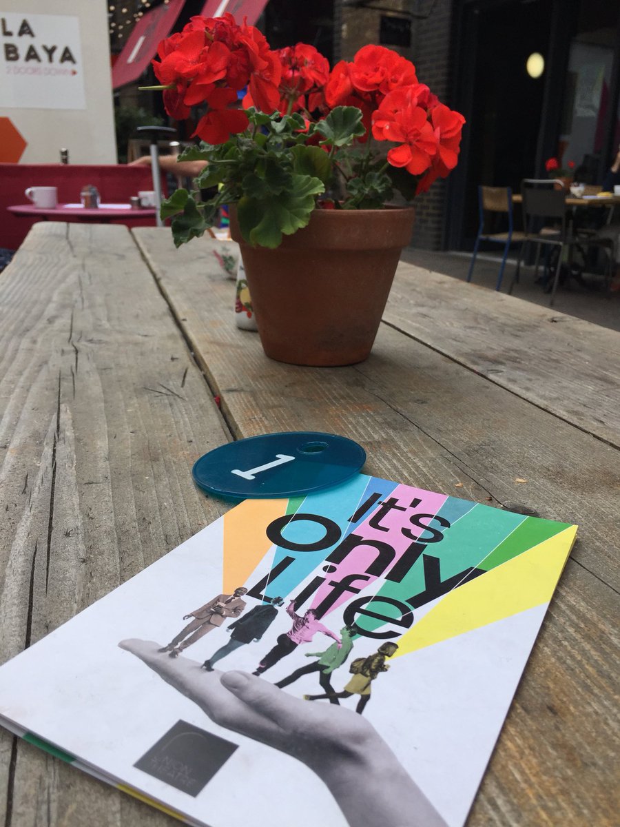 OpeningNight_'s tweet photo. Uplifted by the beautiful @ItsOnlyLifeUK stunning voices delivering the warm, witty & incredibly moving lyrics of @JohnBucchino another @AriaEnts success 🧡💙💚💗 #ItsOnlyLife https://t.co/dn3gzenuXP