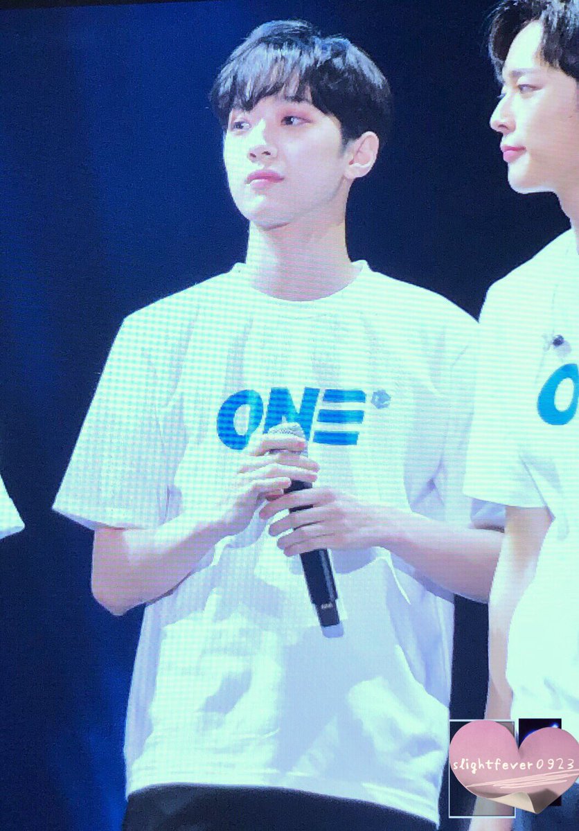 slightfever0923's tweet photo. 180616 cube concert
#라이관린 #赖冠霖 #LaiKuanlin 
#워너원 #WANNAONE https://t.co/uDOoUHf4hL