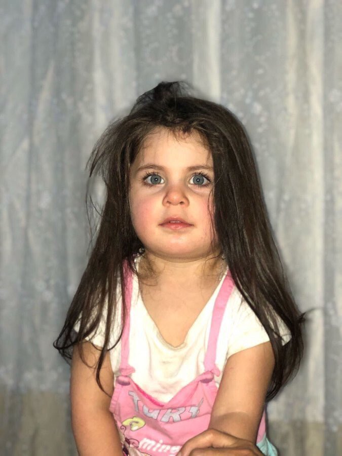 ysftgbasel's tweet photo. 3 yaşındaki Leyla Aydemir Ağrı da kaybolmuş. 

Babası Nihat Aydemir 0532 794 0682 yada polisi arayınız 

Lütfen duyarlı olalım biran önce minik Leyla ailesine kavuşsun

▶elden ele paylaşalım https://t.co/tvh5ZROZuW