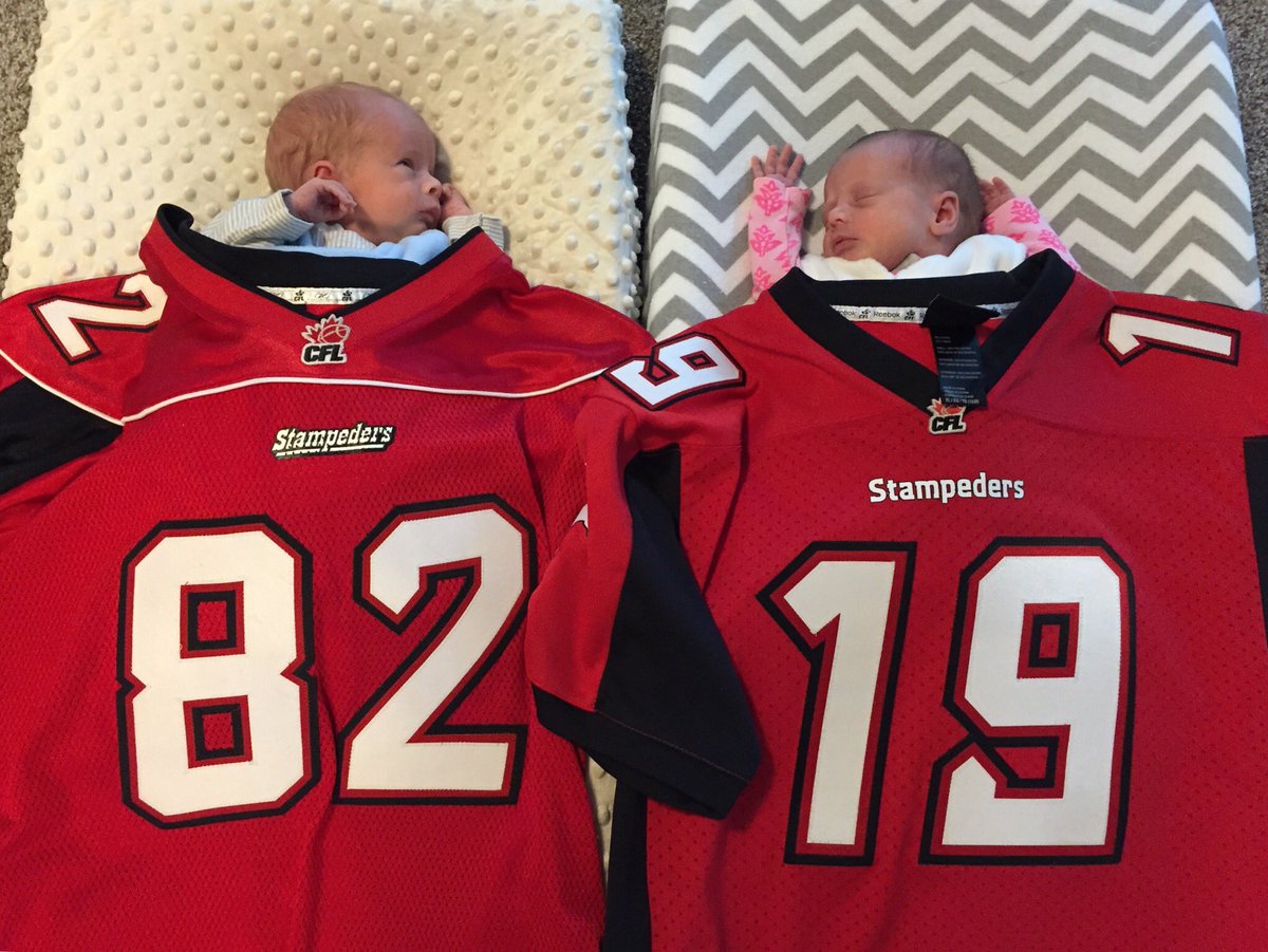 LilStampy4's tweet photo. Hey @calstampeders, meet your two newest fans, just in time for the season opener. Go Stamps Go!!!#Twins #TinyFans #CFL https://t.co/hgBuTl4mIJ