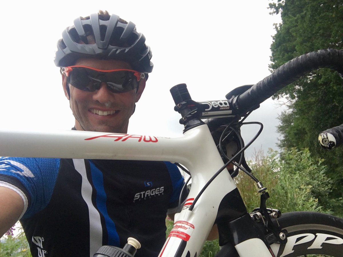 spinmonk's tweet photo. Back on the bike.
Love my new-to-me Zipp 60 wheels (2nd outing), thanks @NewellLara &amp; @MariaDePiano .  New Lazer Z1 helmet too - the old one had swrved me well (if you’ve my drift 😉)@lazerhelmets 
Best of luck to all pals riding L2B tomorrow! #H2Ride #iamastagescyclist #ridesafe https://t.co/cf79dcmc4f