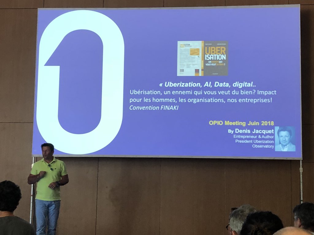Wyttynck's tweet photo. Conférence de D. Jacquet Uberisatiion un ennemi qui vous veut du bien ? #uberisatiion #opio18 @Finaki_FR https://t.co/mbbPZ9ivPn