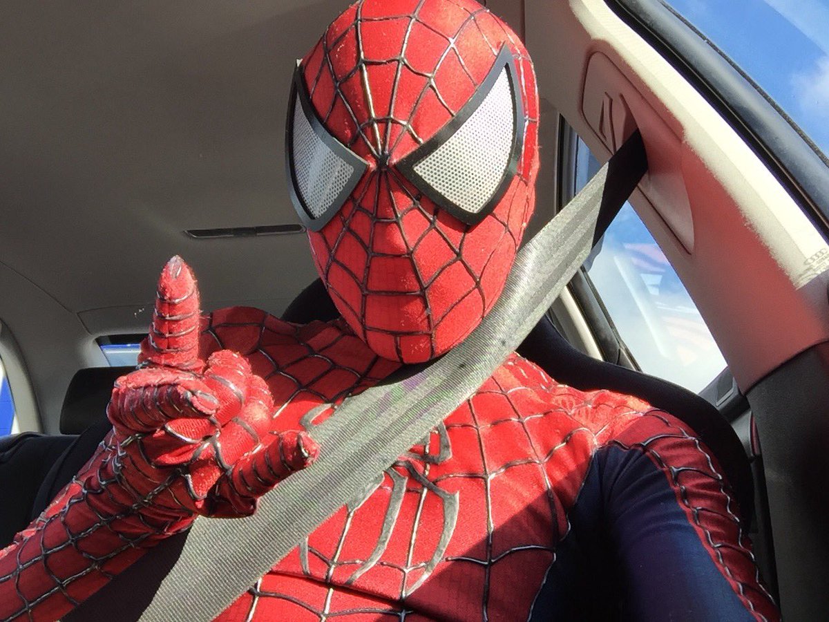 THEULTIMATESPID's tweet image. This Was Right After I Got My Costume In 2016 Aswell. THWIPPPPPPPPPPPPPPPP