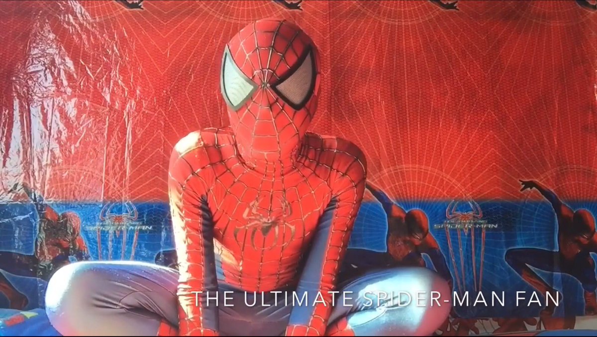 THEULTIMATESPID's tweet image. This Was Right After I Got My Costume In 2016 Aswell. THWIPPPPPPPPPPPPPPPP