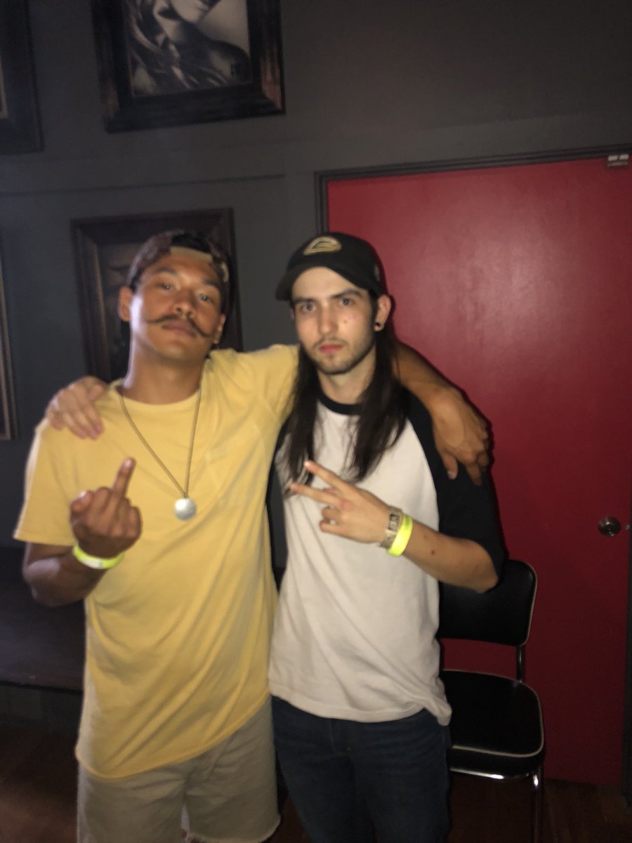 iamsisuUT's tweet photo. last night was dope as fuck https://t.co/9Uf0d3NjAw