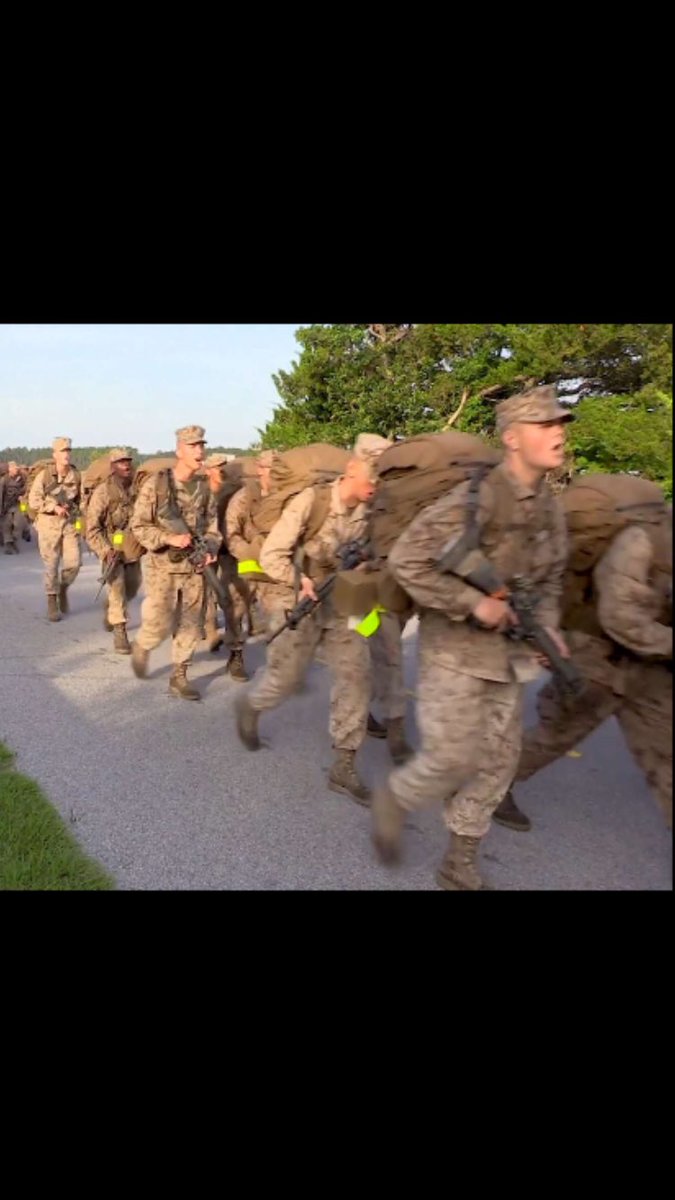 Our boy <a href="/G_Johnson10/">Garrett Johnson</a> finished the crucible this morning! We got us a United States Marine 🇺🇸🇺🇸#skinnyass