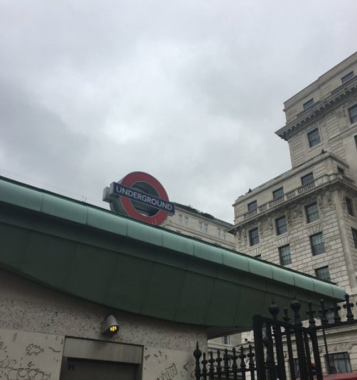 London bound? Make life easy. Book your #minicab with us.