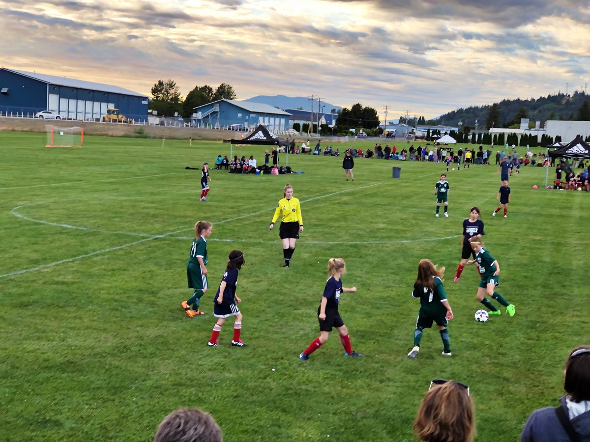 cfc_G08Green's tweet image. having fun at the @northwestunited_fc Fire Cracker Tournament!⚽️💥⚽️
#wearecascade @cfc_cascadefc