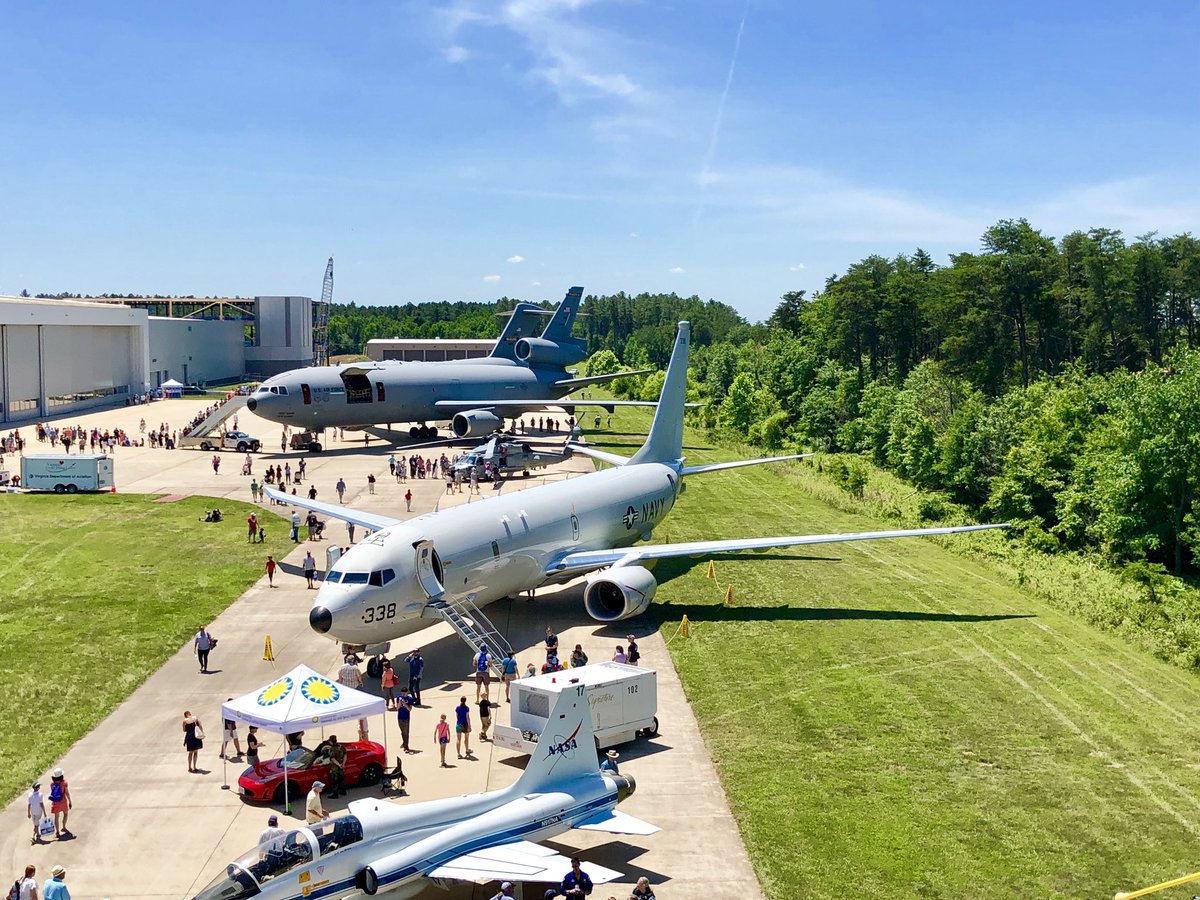 AirlineGeeks's tweet photo. Plenty on display at this year’s #InFlight18 at @airandspace. #AvGeek https://t.co/u1SyCiDAng