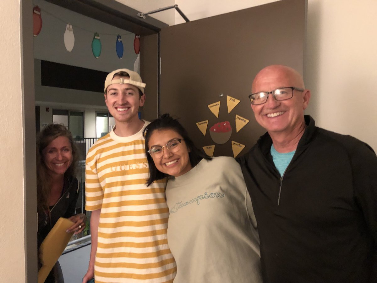 birdtweetershs's tweet photo. Happy to have Sam home! Congrats on finishing year 1! https://t.co/naD9cg8eZf