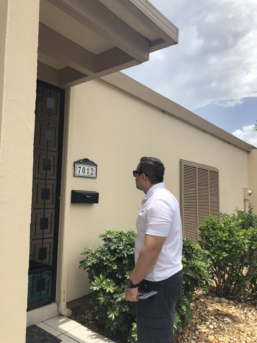 JoshDieguez's tweet photo. Great day! Caught a fish at the Miami Lakes Father's Day fishing tournament, met up with #TeamMDJ and #TeamMingo to show my support, and hit the streets meeting residents around town. #JD2018 #MiamiLakes https://t.co/01aqLiYEJr