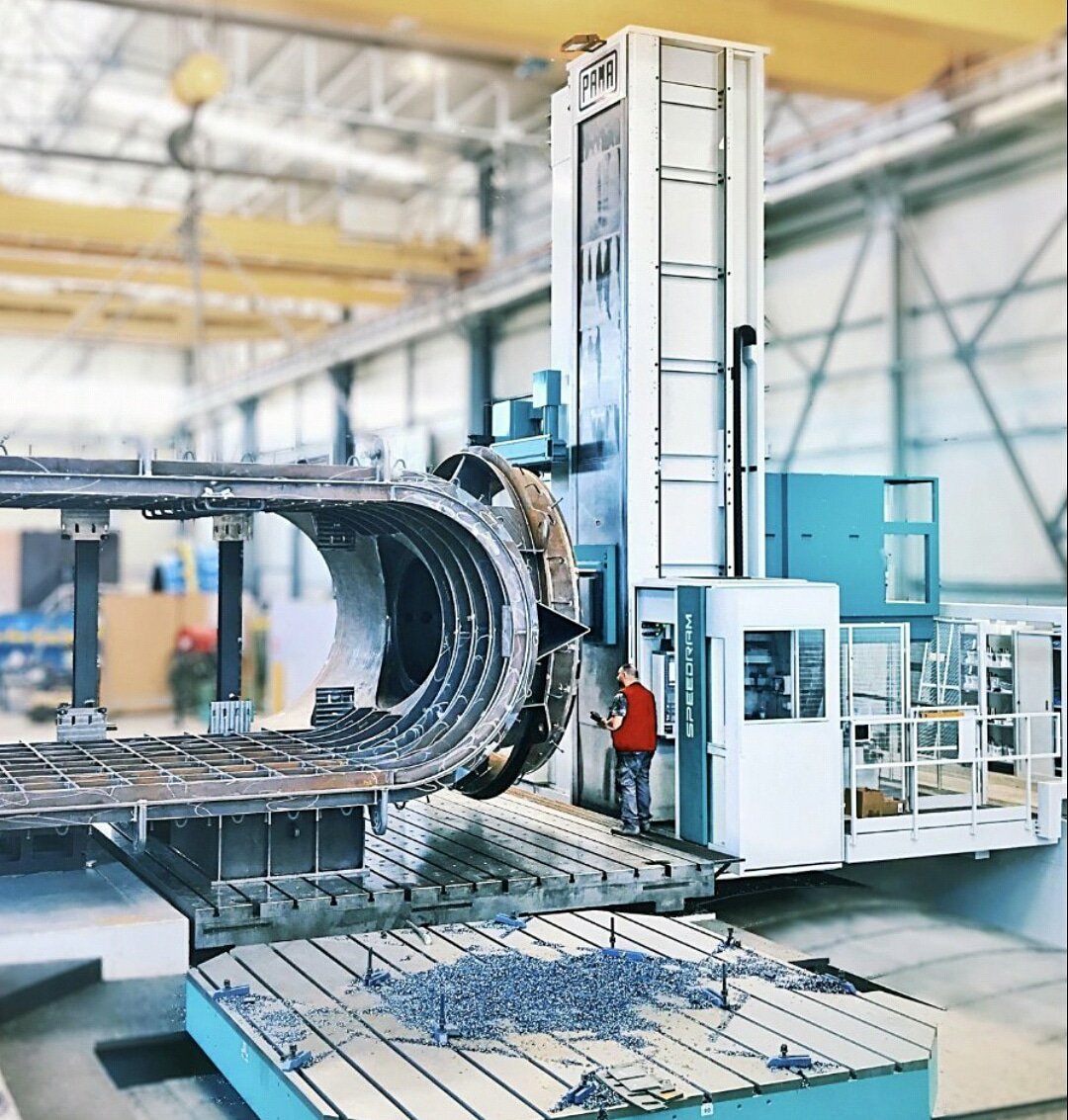 fabbroindira's tweet photo. Every year we make investments for our company  Pelfa Group srl...This year we are proud to have and to show  this extraordinary new machines ready to realize something innovative and unique work....#pelfagroup #innovation #investments #newmachine #unique  #extraordinary https://t.co/Pqsm26Rvd0