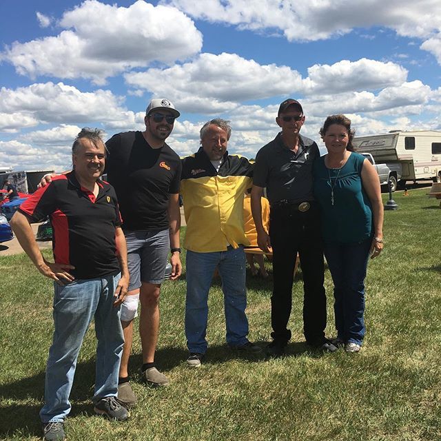 Media Challenge at the Vegreville's Drag Taces today - @goeastofedmonton <a href="/country106/">Daniel Johnson</a> #hiway16news and #newsadvertiser #dragracing #vegreville ift.tt/2JIXA8R