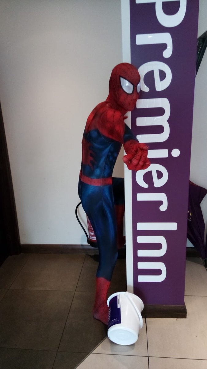 Matlock_PI's tweet image. Amazing day at Matlock pi with Bernard and Spider-Man raising a lovely £102 for GOSH @PiBuxton @Valerie_PI3R @omarkhan7861 @jmb0606 @JohnCEnglish1 @SDEBDD  @smmottram