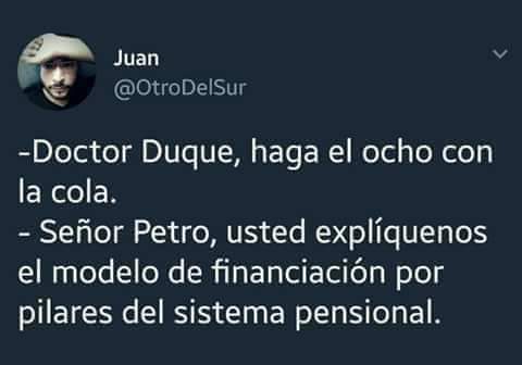 CHRISSAEL's tweet photo. Algo así como el falso periodismo de @lcvelez https://t.co/dweWQyYrNj