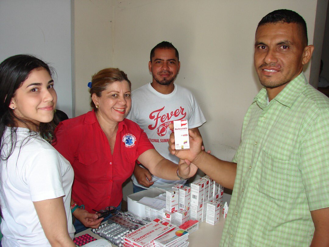 LuisLopezPSUV's tweet photo. GUÁRICO l Entrega de medicamentos desde el municipio Roscio se garantiza al pueblo con Jornadas Integrale de Salud. @NicolasMaduro
@josemvasquez #RenovaciónDeFuturo https://t.co/BIQvNhOsvQ