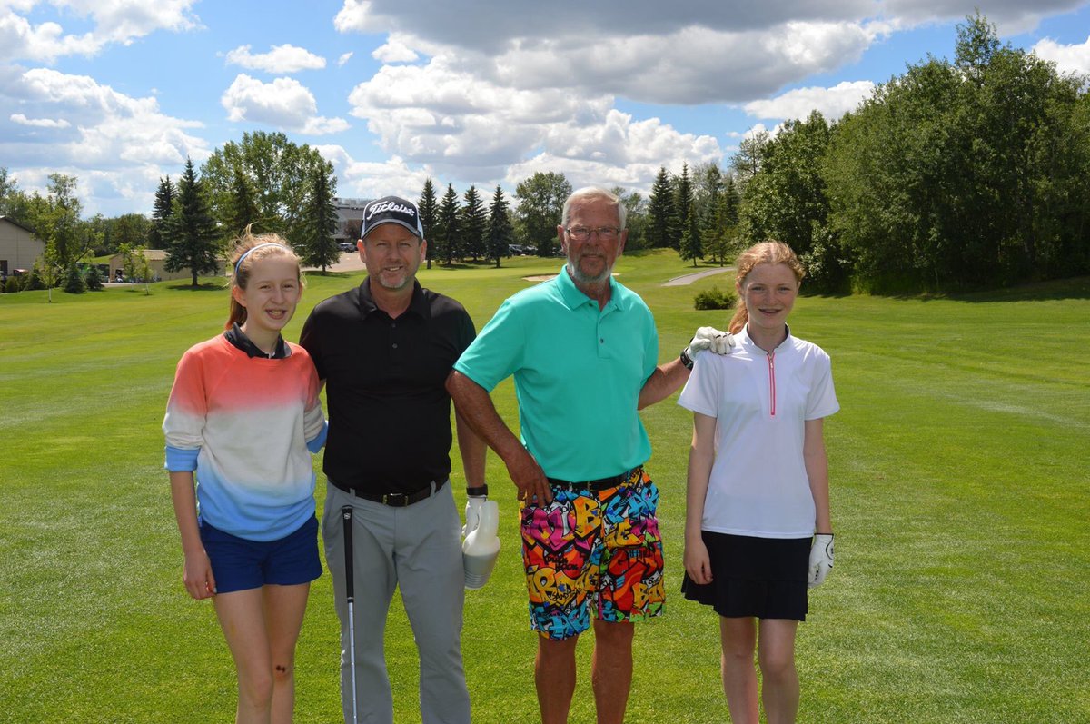 BelvedereGCC's tweet image. Beautiful day at Belvedere for our annual Parent Child Tournament! #belvederegcc #whyibelong #tournament #family