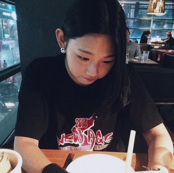 crushthetic's tweet photo. ꒰ mina aesthetic packs ꒱ ✧˖*°࿐
↺RT or FAV if you save / use our edit ❣
#mina #kangmina #gugudan #minaaesthetic #minapacks https://t.co/52XwDgyM0w