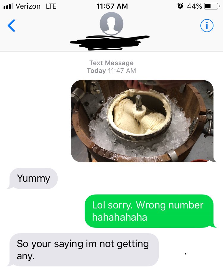 andersleeolson's tweet photo. Texted the wrong number the wrong thing on a hot day #sorrystranger https://t.co/Hu6ExL2a3L