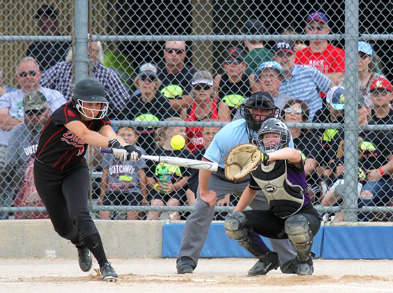 pipestonestar's tweet image. Dutchmen finish as Class A state runners-up 
ow.ly/o8kz30kuYXq #PipestoneCounty #Edgerton