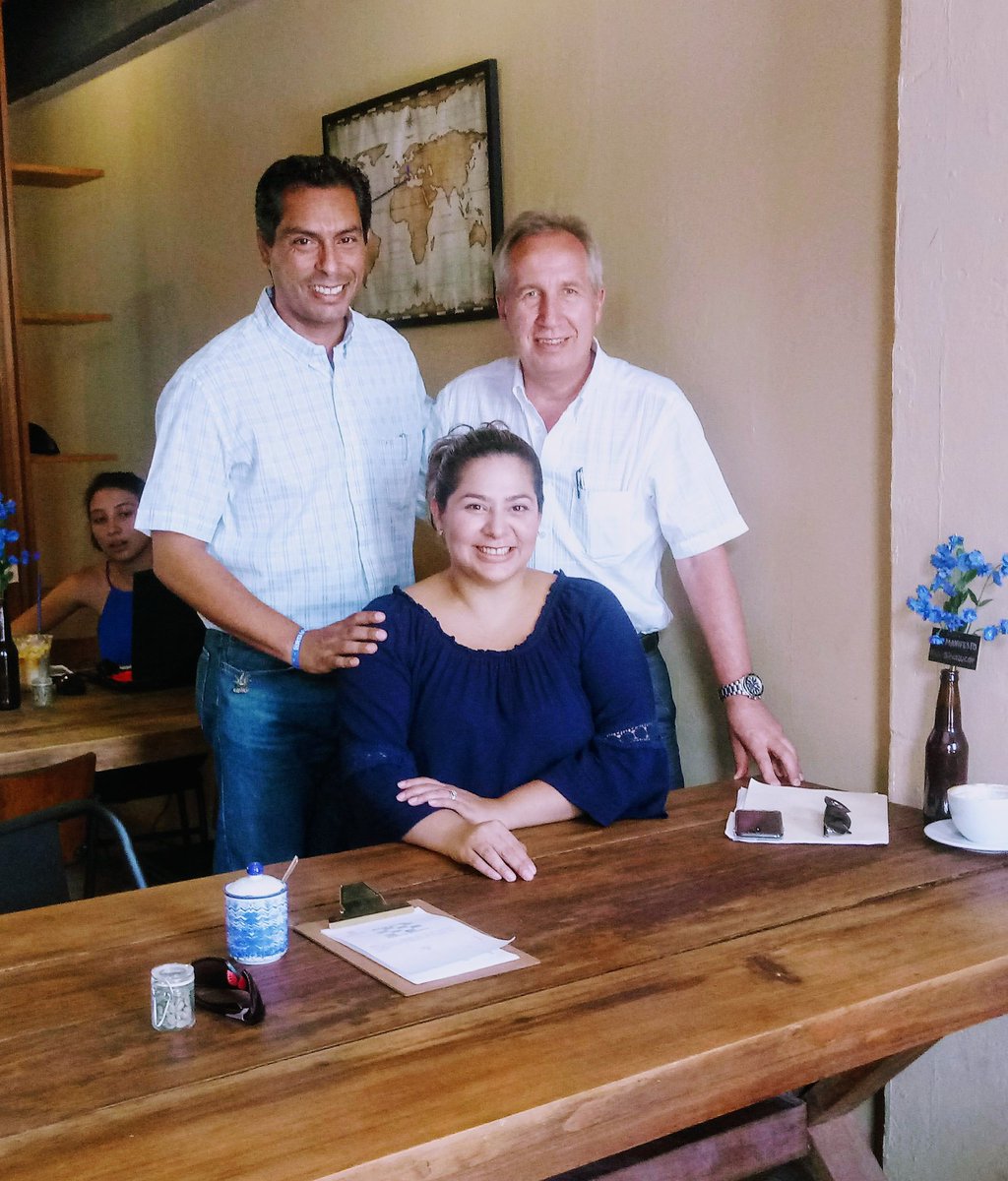 Con Hans Blomeier como nuevo Representante en México de la Konrad Adenauer Stiftung (KAS) afianzando nuestros lazos internacionales y refrendando el compromiso de cooperación a favor de una cultura política humanista en México #KonradAdenauer #CastilloPeraza #HumanismoPolítico