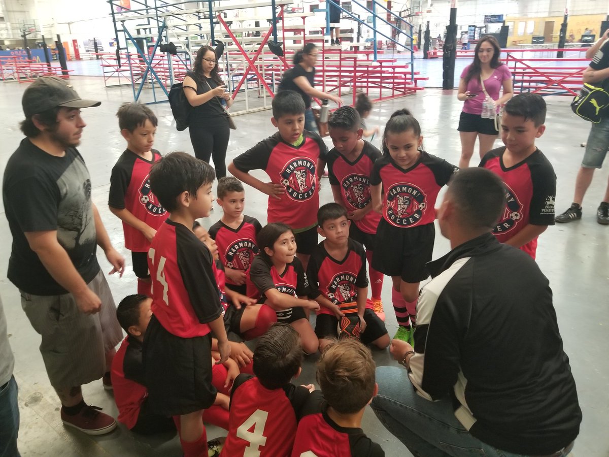 v_pacheco7's tweet photo. Way to Tigers with the first game win. #HSE https://t.co/fuYxId7mXv