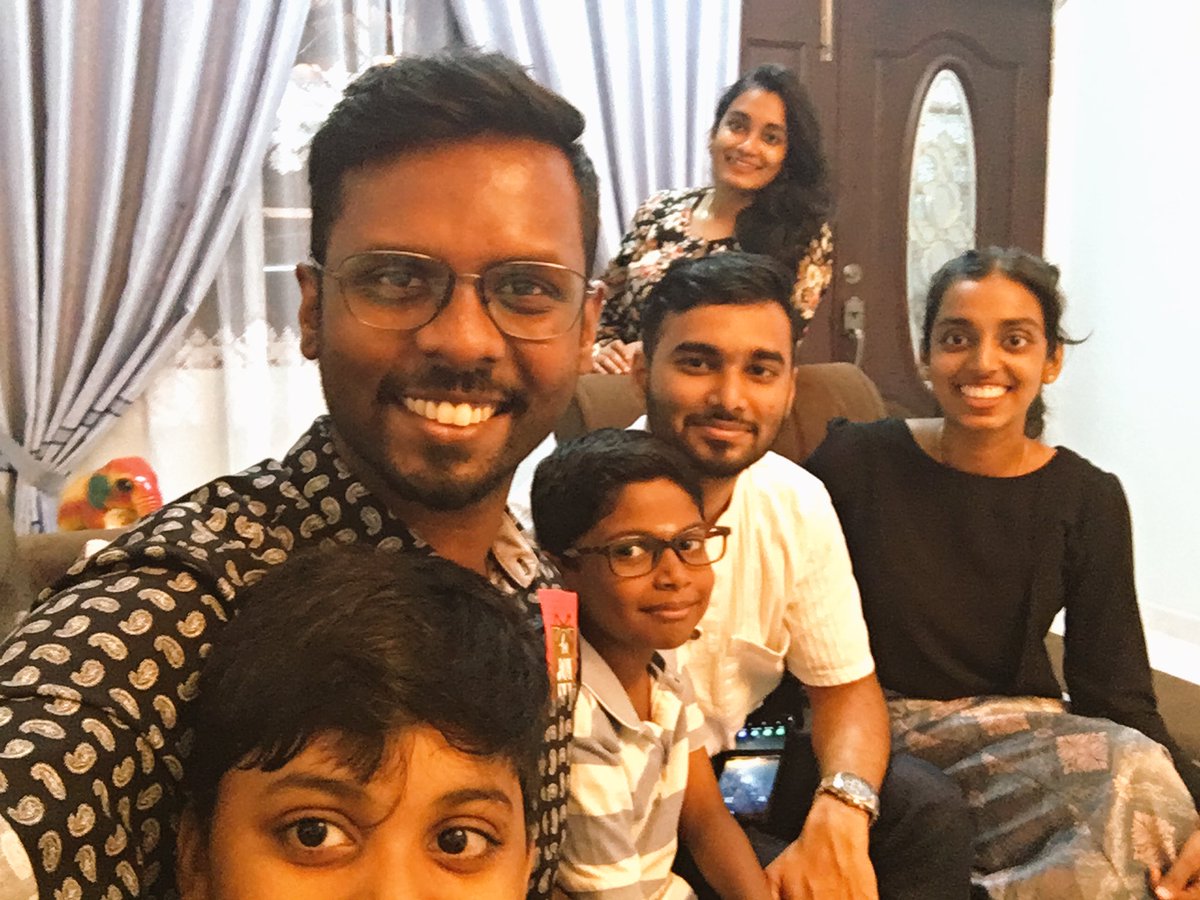 lwmiam's tweet photo. It’s a yearly thing now! #RayaKe2 #TeamRayaPenang #EidMubaarak https://t.co/03REP9UZuO