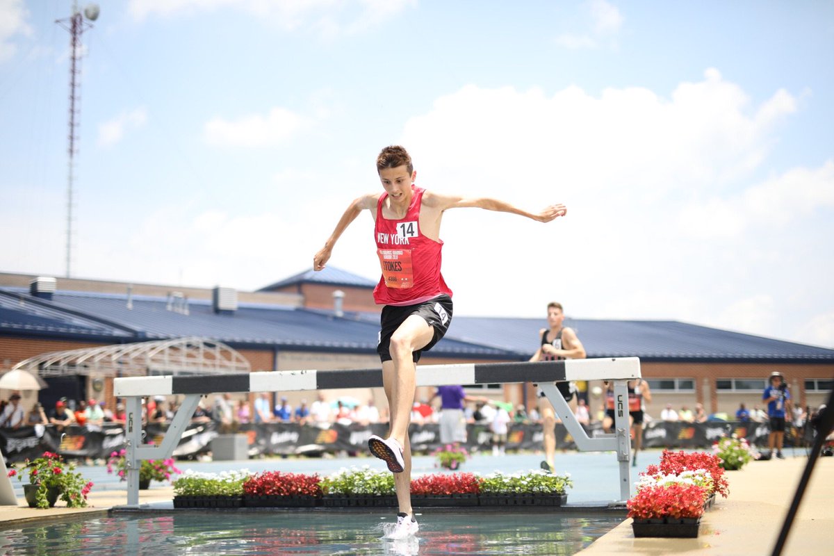 MileSplitNY's tweet photo. State Champ Parker Stokes drops a NY #11 All-Time 5:53.74 to win the Steeple National Title https://t.co/aftR3PntT9