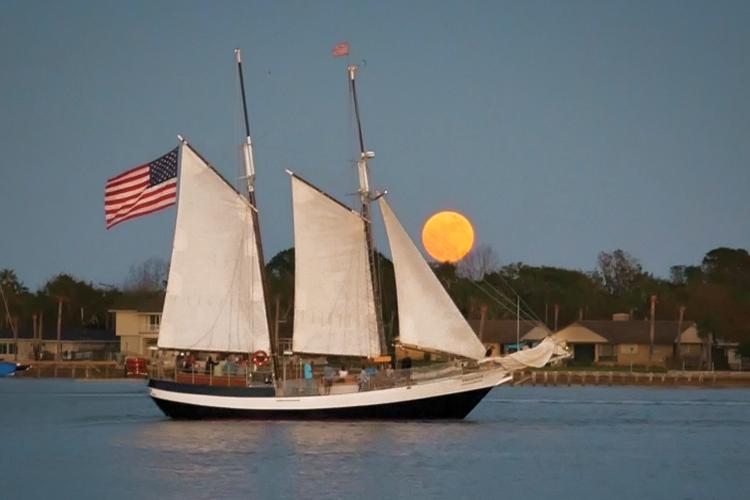 FlHistoricCoast's tweet image. See the #StAugustine and #PonteVedra from the sea - ow.ly/NEnE30kvfcD @SchoonerFreedom
