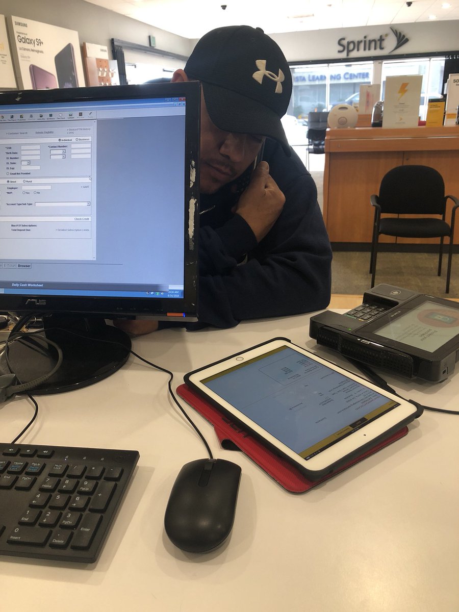 Starting off the day at cv2 helping out customers with their bill ! #cv2 #sandiego <a href="/KristianAllos/">Kristian Allos</a>