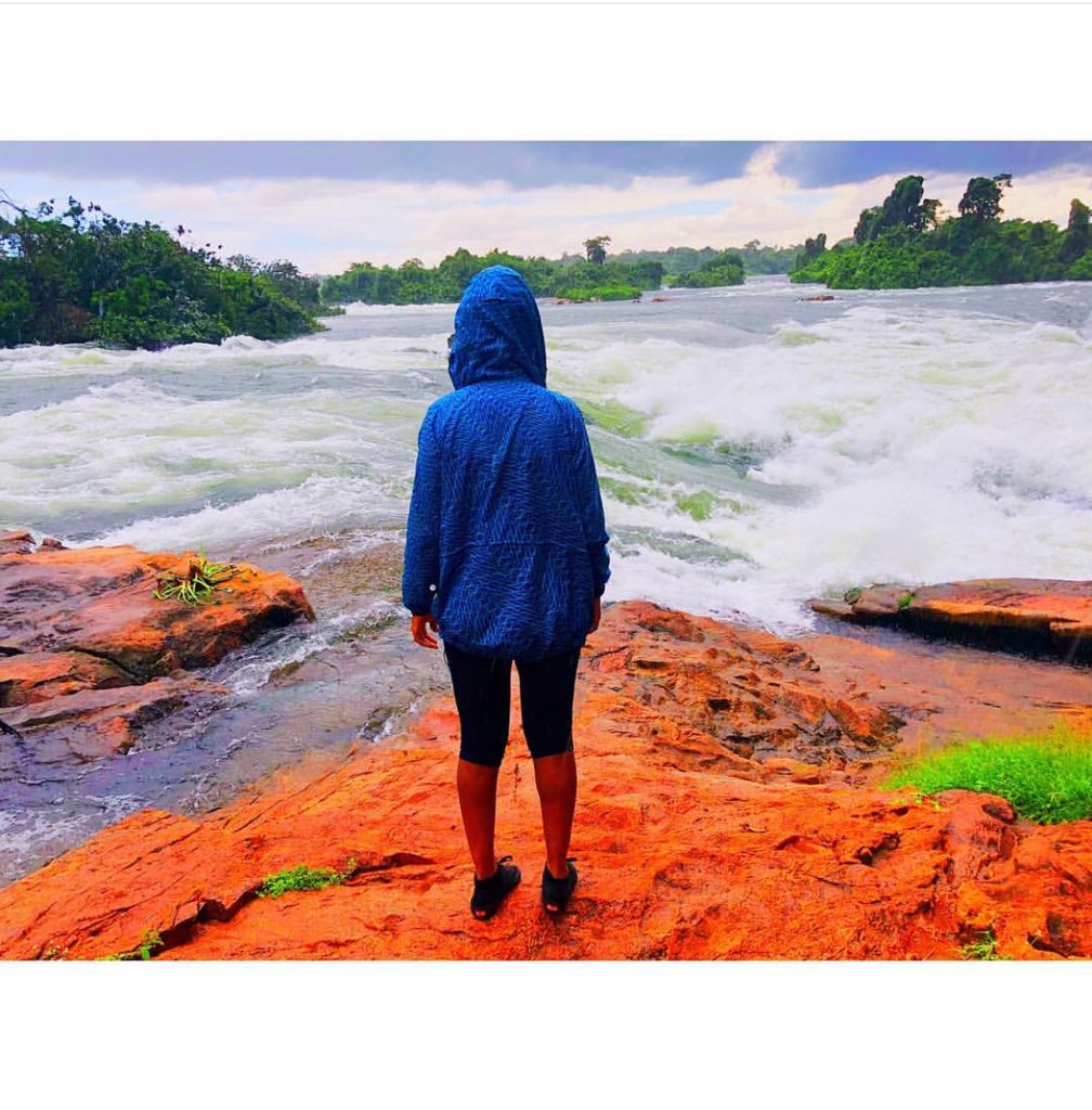 SydneysTravels's tweet photo. 📍🇺🇬|”Water is the perfect traveller because when it travels it becomes the path itself!”
#pearlofafrica #views #africa #wakandaforever #uganda #traveller #travelvlog #youtuber #adventure #uganda #waterfall #roadtrip #sydneystravels
@visitugandaUK 

https://t.co/IclCC1ypFU https://t.co/4xihWYzS9x