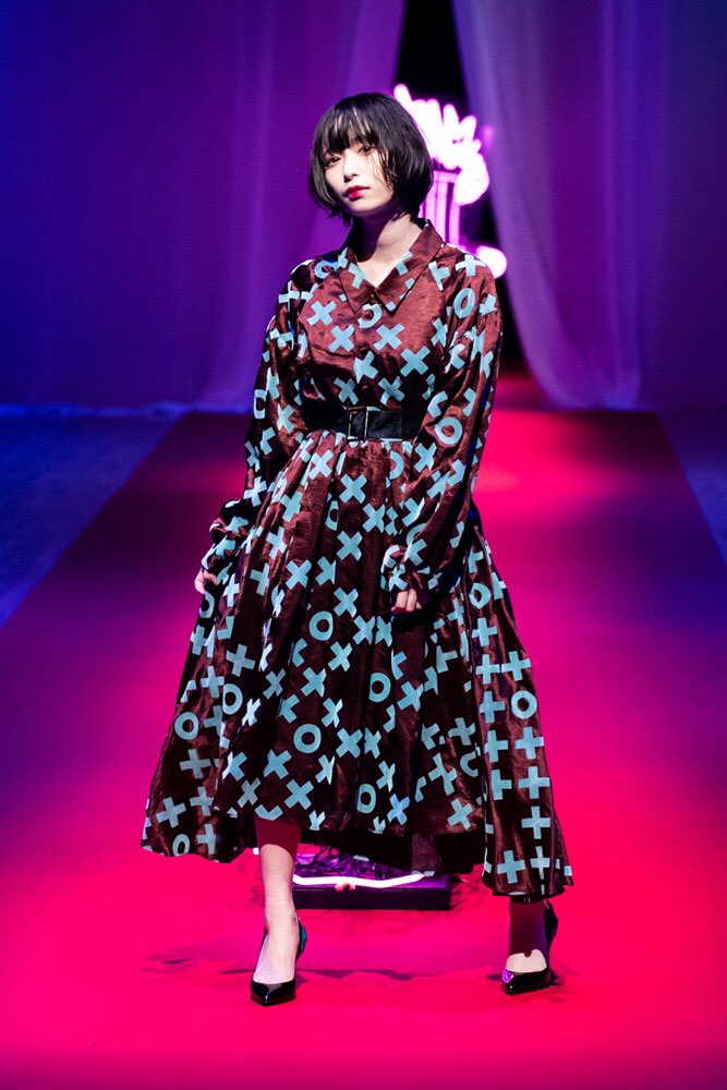 確かに惹かれたいつかの悪夢のニットワンピース(red)(ha|za|ma) 確かに惹かれたいつかの悪夢のニットワンピース(red)(ha|za|ma)