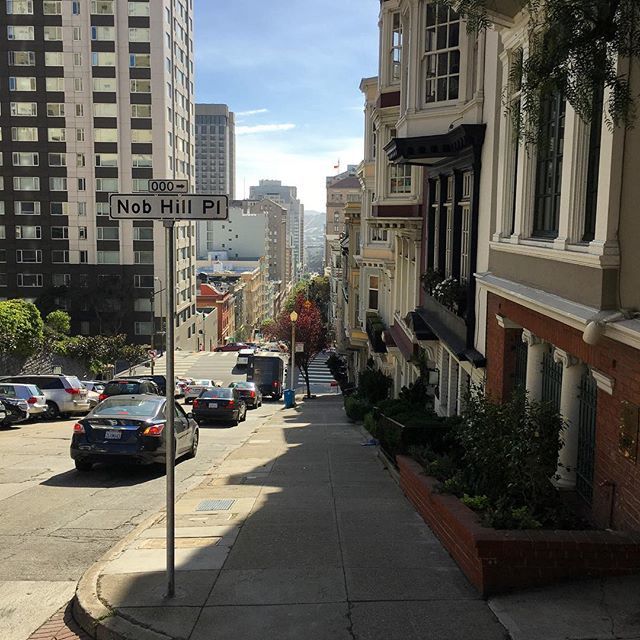 JacobSegerman's tweet photo. #sanfrancisco #nobhill #latergram #sf https://t.co/I16wEIwuDs https://t.co/c4kAXu3T32