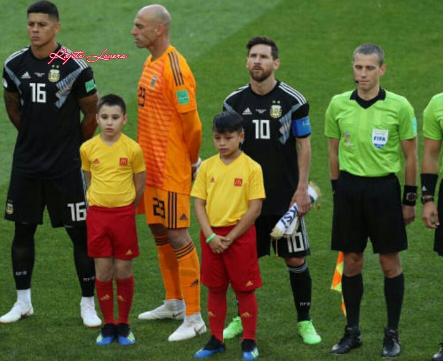rojito_lovers's tweet photo. #MarcosRojo #MR16 #Argentina #SomosArgentina #JuntosPorElSueño #ArgvsIsl https://t.co/SPgyEVQVta