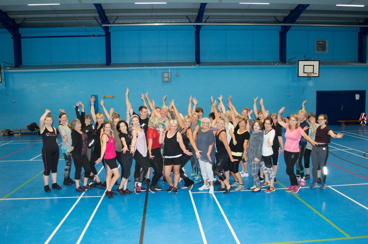 FitSteps_Tracey's tweet photo. Had a great morning of #FitSteps with @RealNatalieLowe https://t.co/tWr92ZAW9l