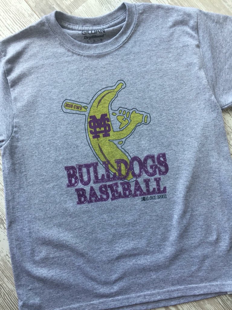 MadiRoberts1815's tweet photo. Super stoked about my new shirt!!! @HailStateBB #DeltaDivas https://t.co/5pSKNSxLJB