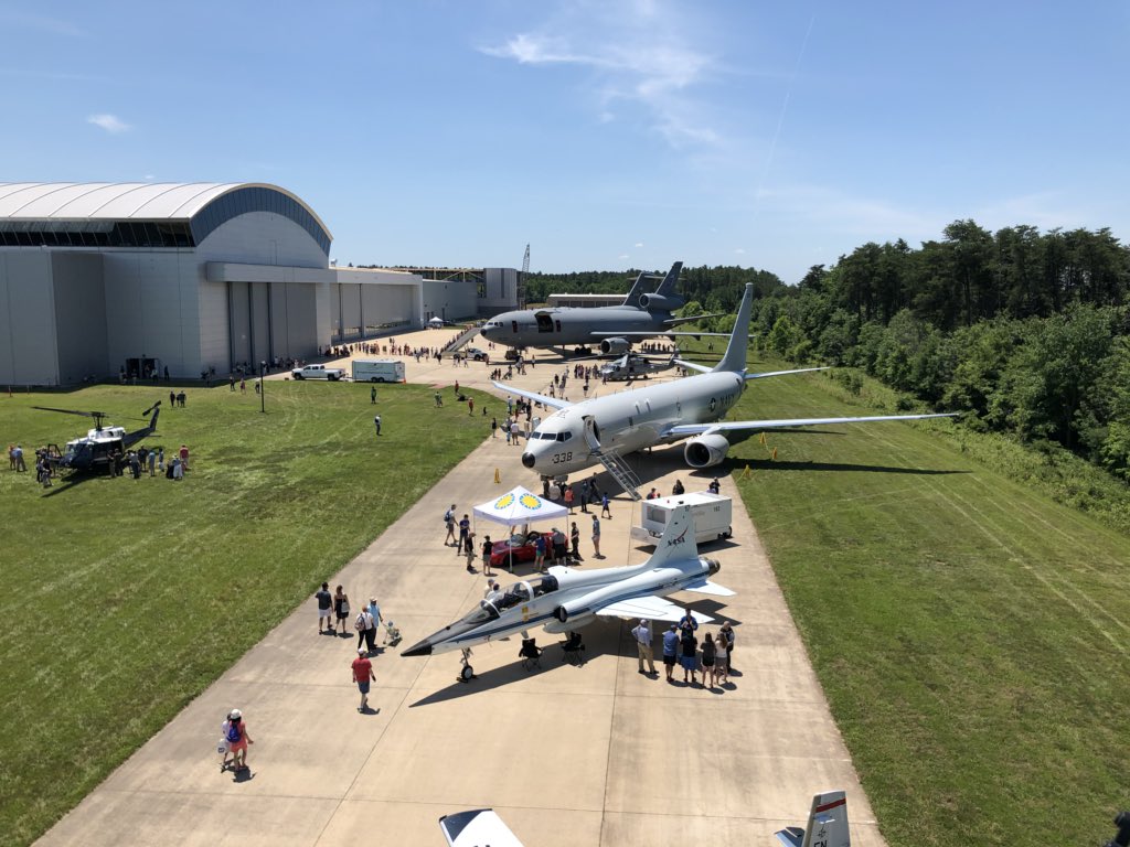 FlyingHighRyan's tweet photo. A picturesque day for #InFlight18! @airandspace https://t.co/PriRpXb6Up