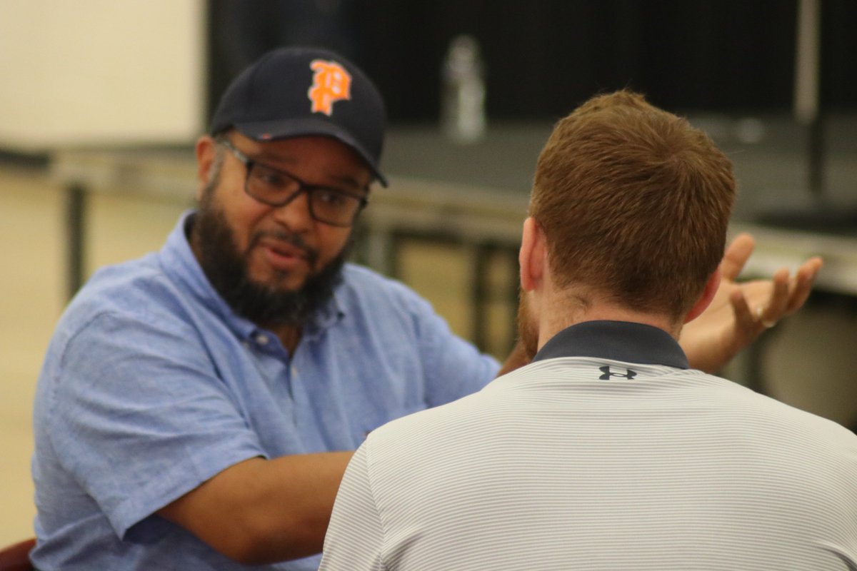 bcyfund's tweet image. You still have time to join us. Community Capacity Building Sessions taking place now until 4 PM at Langston Hughes Community, Business and Resource Center @prezjackyoung @abcharities @helping_change @LBSBaltimore #BCYFUND #BALTIMORE #MYBALTIMORE