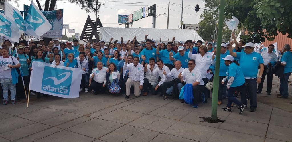 NAlianzaCDMX's tweet photo. Este 1 de julio, danos la oportunidad de hacer alianza contigo 🙌🏻. ¡Juntos #ParaSalvarAMexico! El #VotoUtilEsNuevaAlianza ✅ #NACDMX https://t.co/zuk2AB8Tc6
